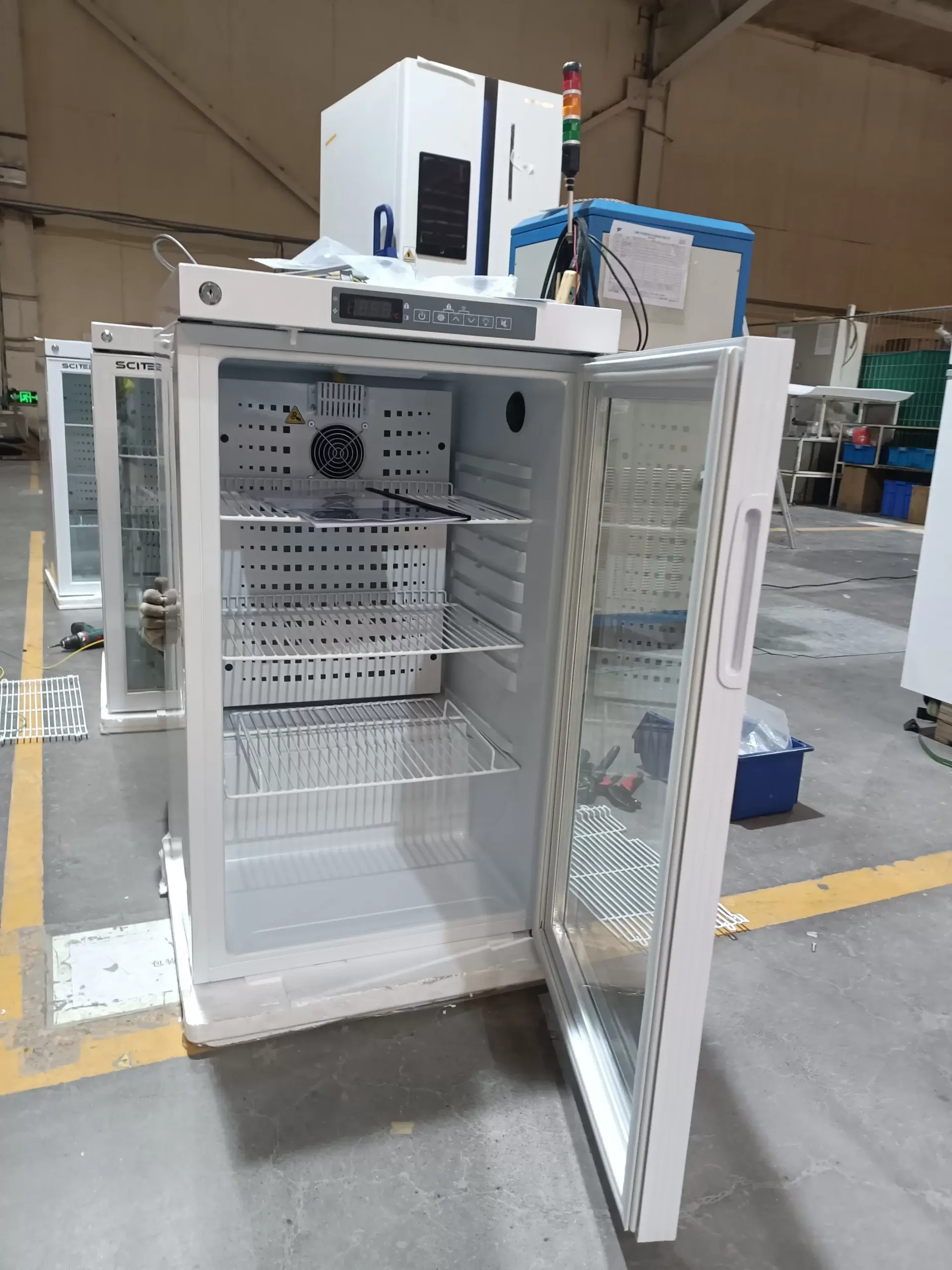 2-8℃ medical refrigerator