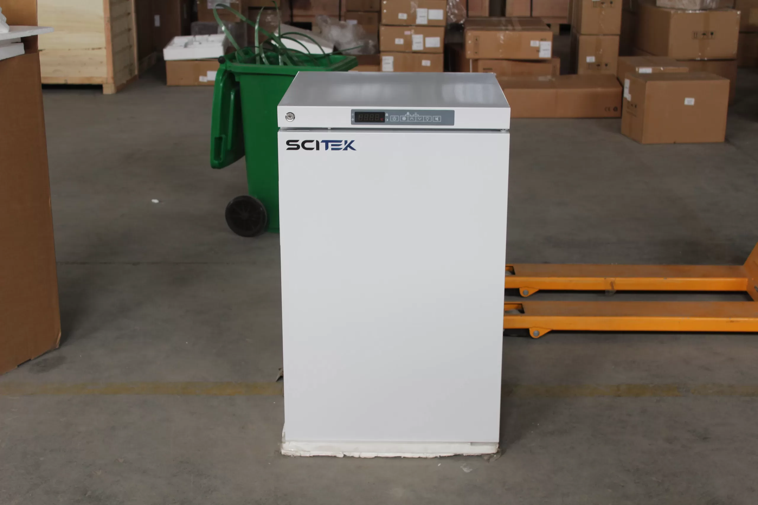 Ultra Low Temperature Freezer