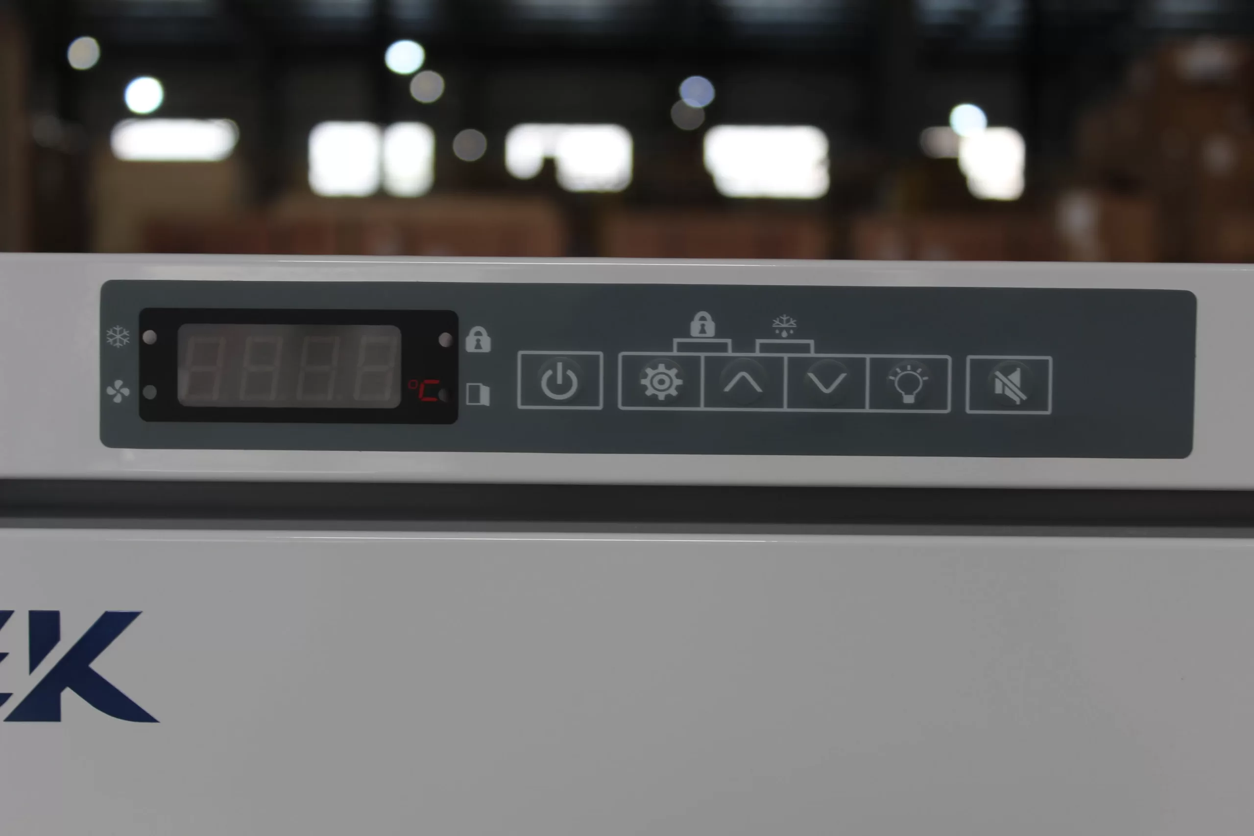 ultra cold freezer